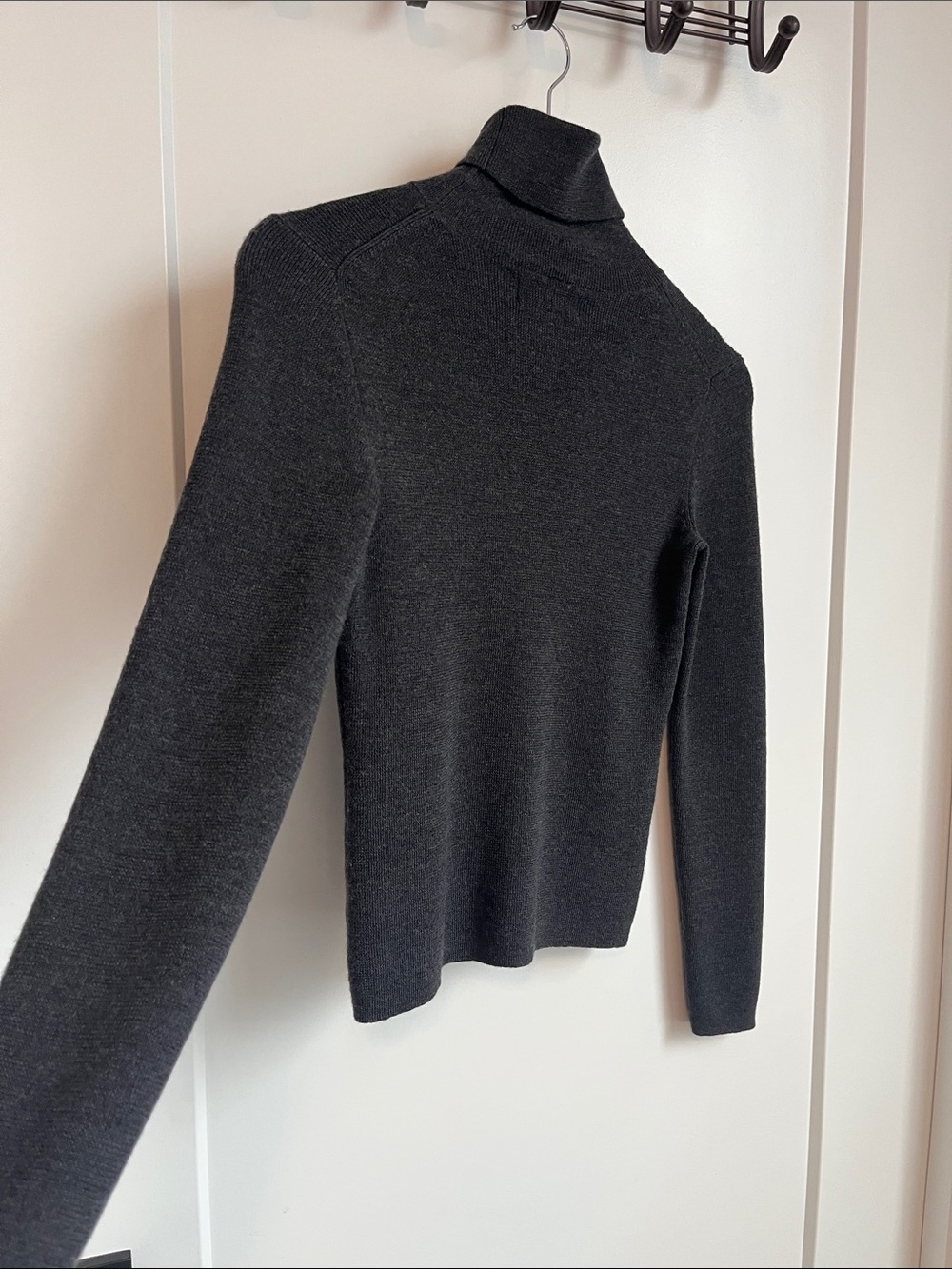 Y2K Banana Republic Extra Fine Italian Merino Wool Women’s Size S - Picture 7 of 10
